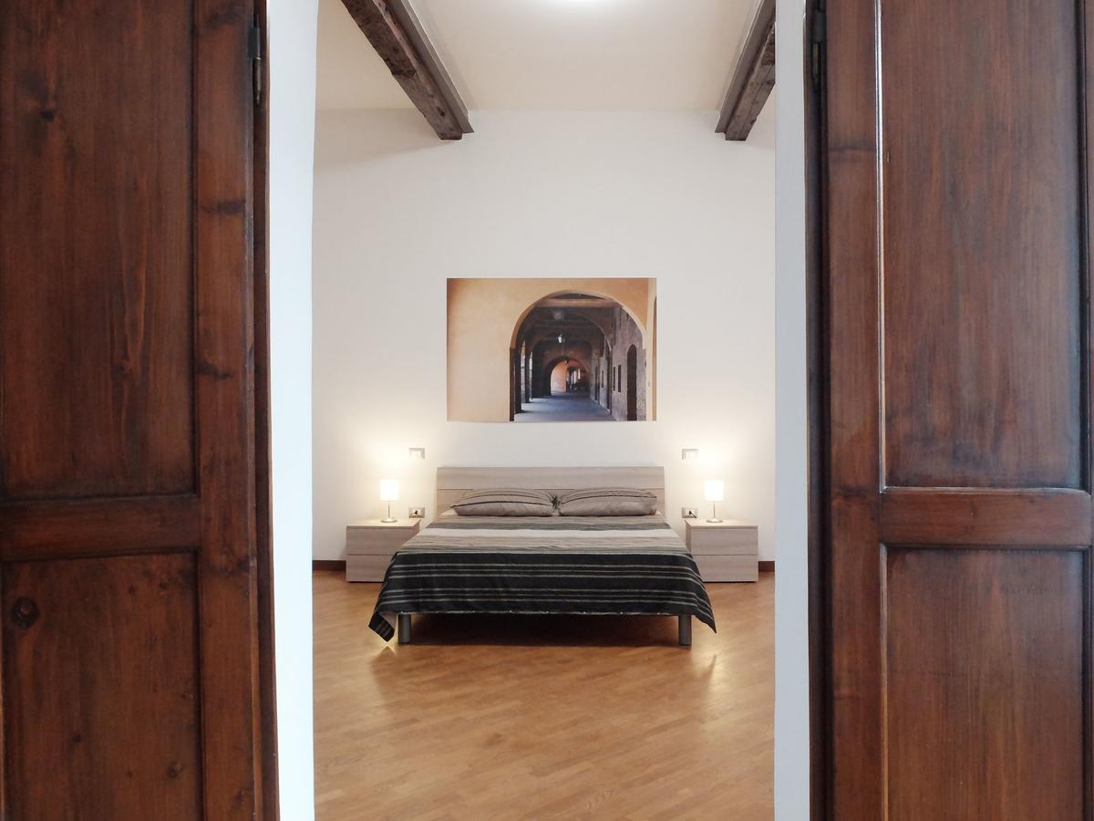 Centro Storico Suites Φεράρα Εξωτερικό φωτογραφία